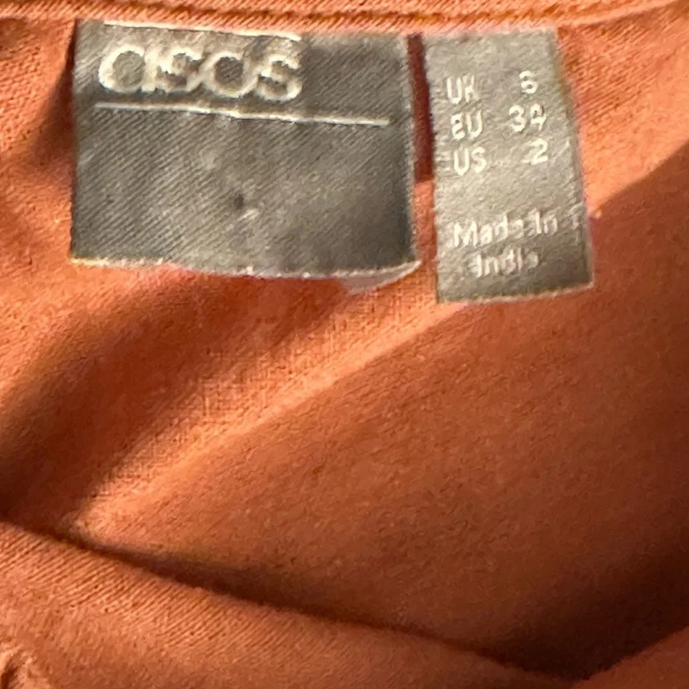 ASOS ruffle top - Picture 3 of 3